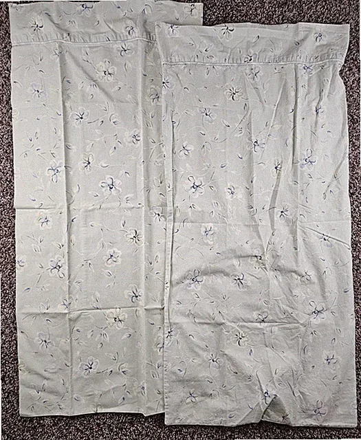 Set of 2 Eddie Bauer Home King Size Pillowcases Light Green Floral Print
